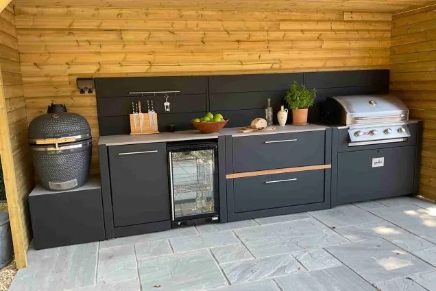 Grillo outdoor kitchen in east boldre brockenhurst under wooden pergola