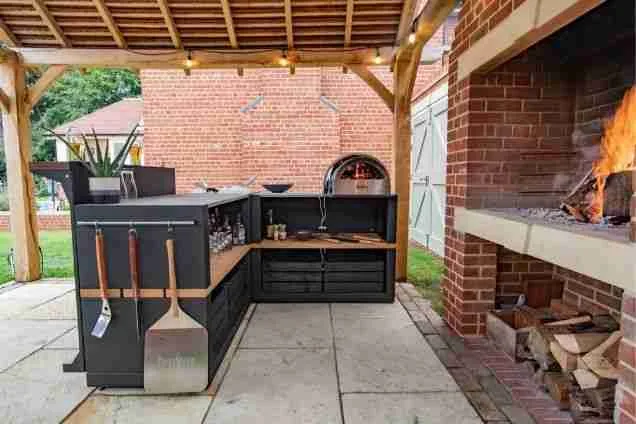 Outdoor Kitchens for Garden Designers Residential Project