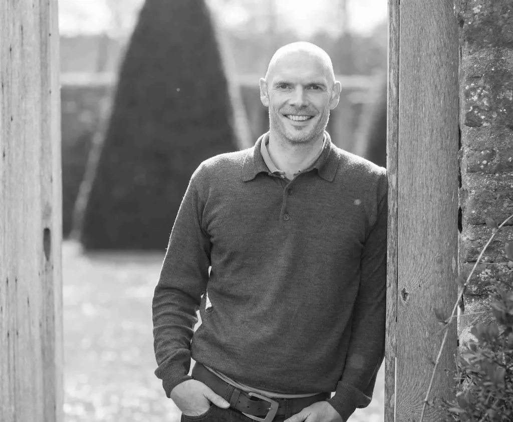 Simon orchard from Simon Orchard Garden Design