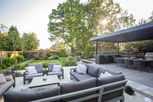 Outdoor kitchen in Stoke D'Abernon, Cobham garden outdoor seating