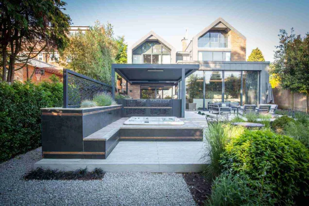 Outdoor kitchen in Stoke D'Abernon, Cobham garden with hot tub