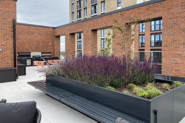 Outdoor kitchen in Avebury, Milton Keynes on roof terrace