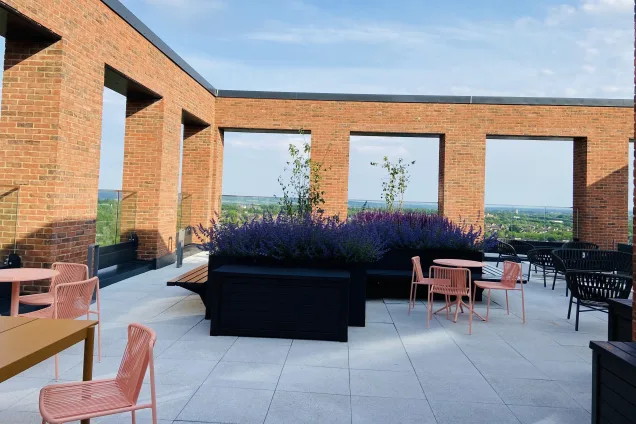 Outdoor kitchen in Avebury, Milton Keynes
