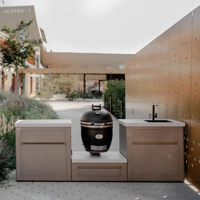 Grillzimmer outdoor kitchen with egg bbq and sink