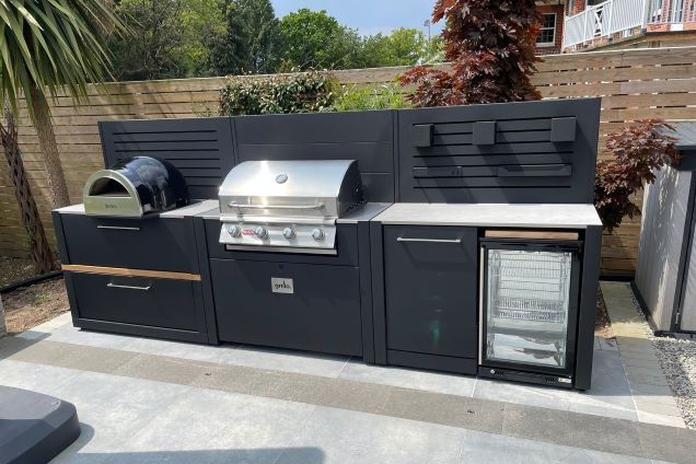 Outdoor kitchen in Bournemouth, Dorset on patio with pizza oven