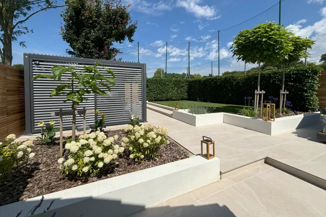 Outdoor kitchen in Burwell, Cambridge in landscaped garden