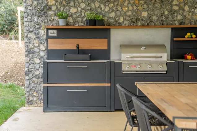 Grillo outdoor kitchen on Grand Designs with Tarn sink and Bull bbq