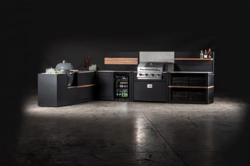 Grillo Vantage Layout in studio with gas and charcoal bbqs, storage cabinets and fridge and bin