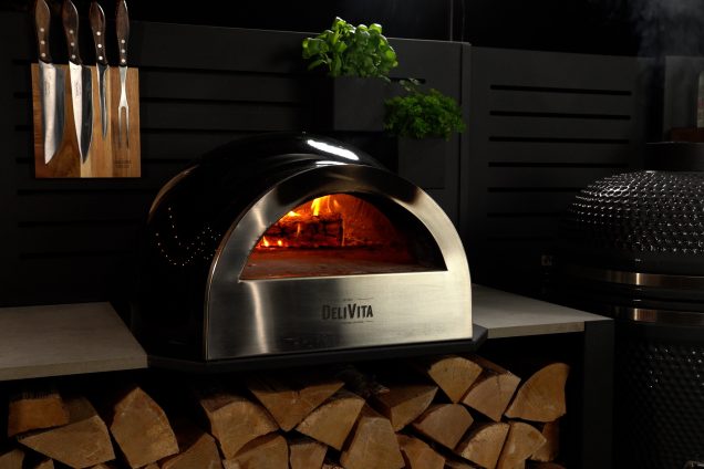 DeliVita Pizza Oven, with Pizzaiolo Kit | Grillo Outdoor Kitchens