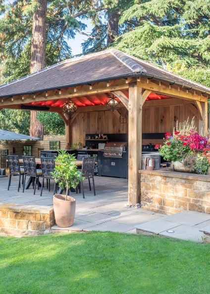 outdoor kitchen in stratford upon avon under wooden cover